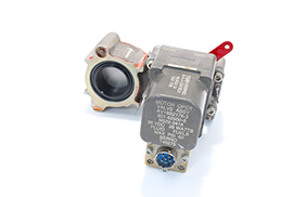 AV16B2176-3